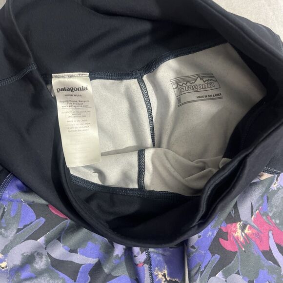 PATAGONIA Women’s Size M Centered Crops 3/4 Leggings ABSTRACT JUNGLE BLUE - Picture 6 of 7